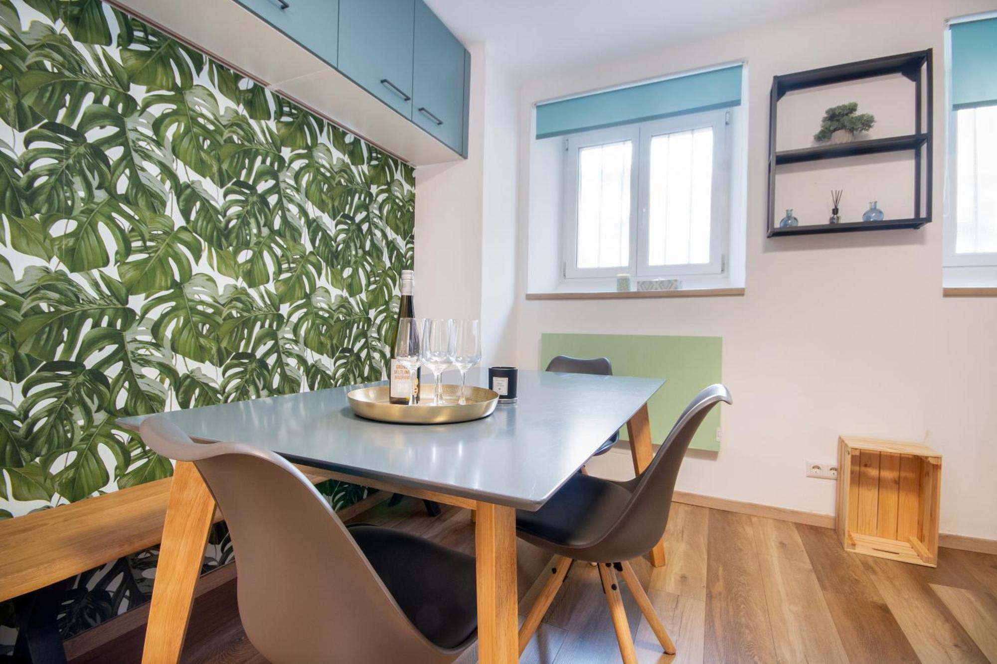Lendkanal - City - Netflix - Waschmaschine - Kaffeevollautomat - 8 Pax - 4 Schlafzimmer Klagenfurt am Woerthersee Exterior photo